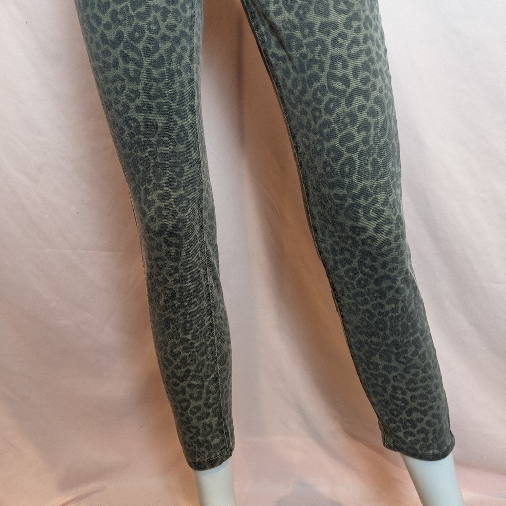 Indigo Rein Leopard Print High Rise Skinny Jeans - Picture 3 of 10